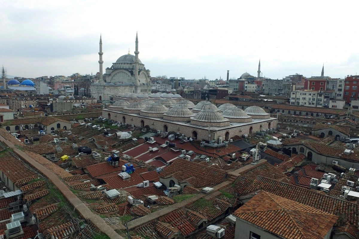 Police seize jewels worth $30M in raid at Istanbul’s Grand Bazaar