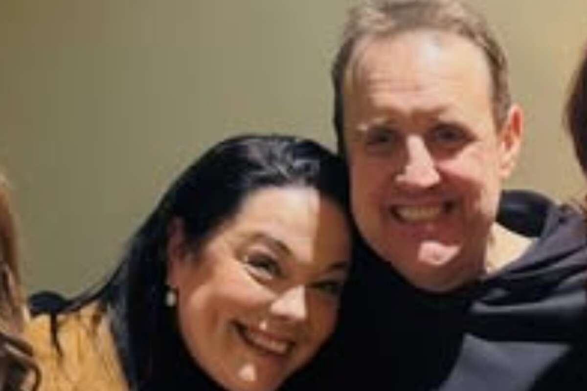 Lisa Riley shares photo with Peter Kay after heckler incident