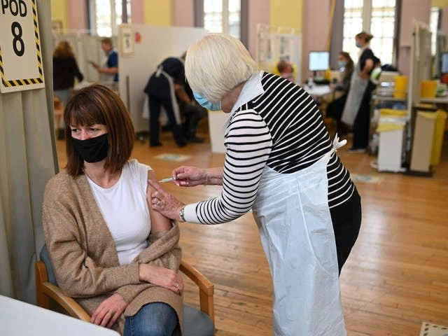 Booster jab triggers immune response ‘in days, not weeks’ - experts