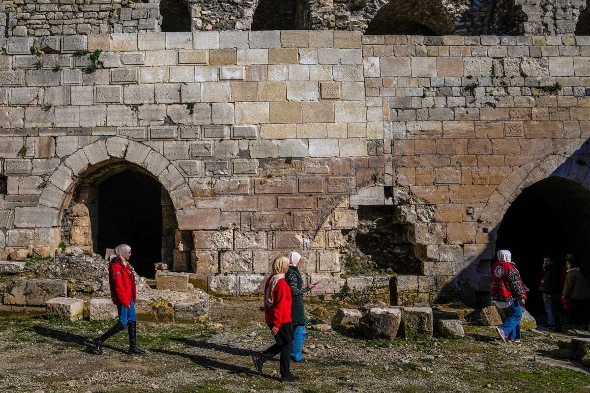 Syria hopes war-torn heritage sites could help bring back tourists