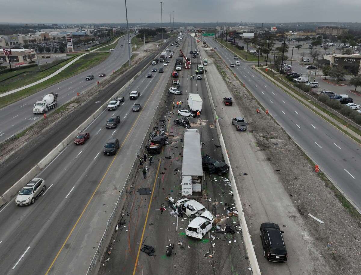 Man charged after five killed, several injured in 17-vehicle pileup