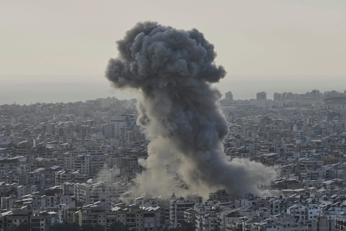 Israel launches new airstrikes in southern Beirut