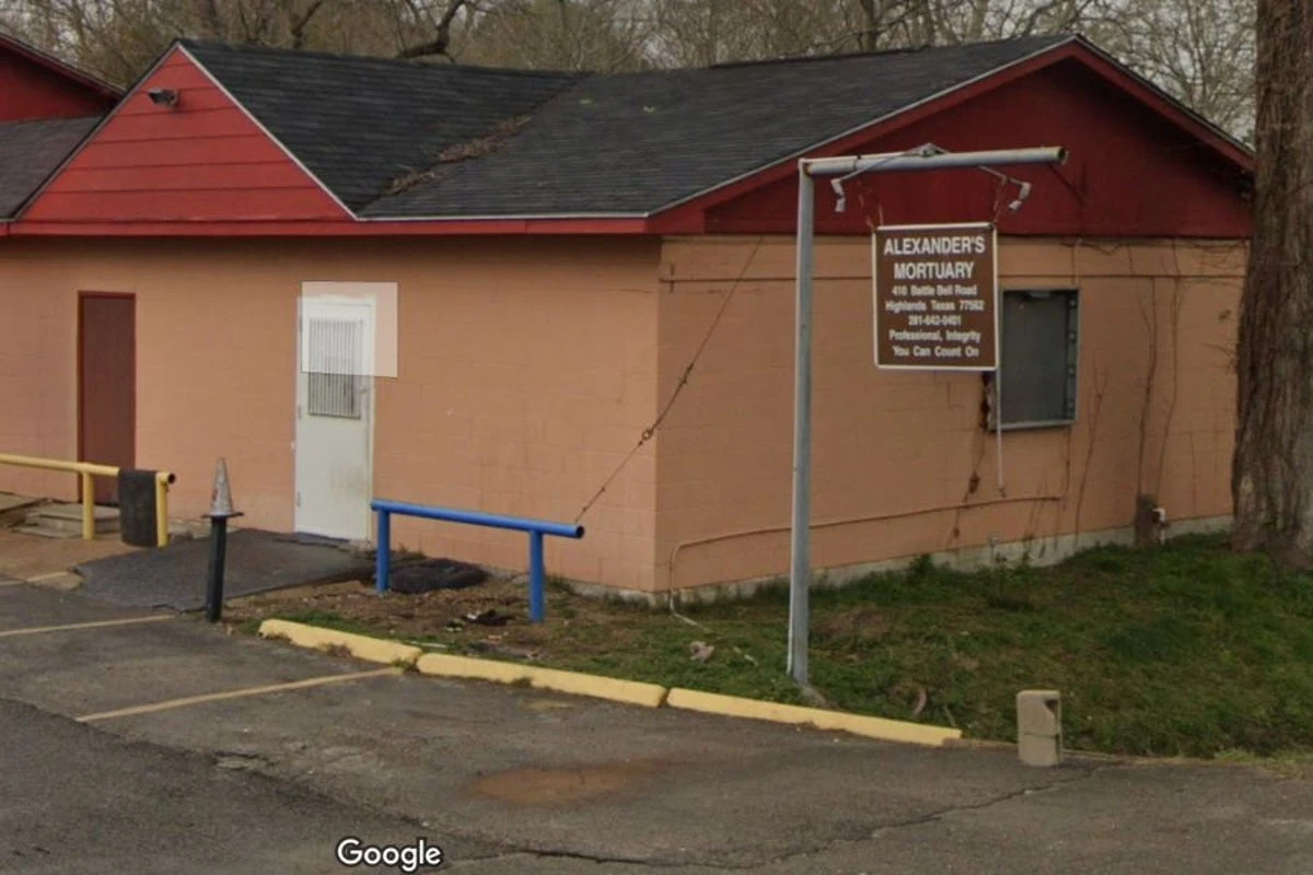 Funeral worker fired for ‘disturbing’ casket photos to go viral