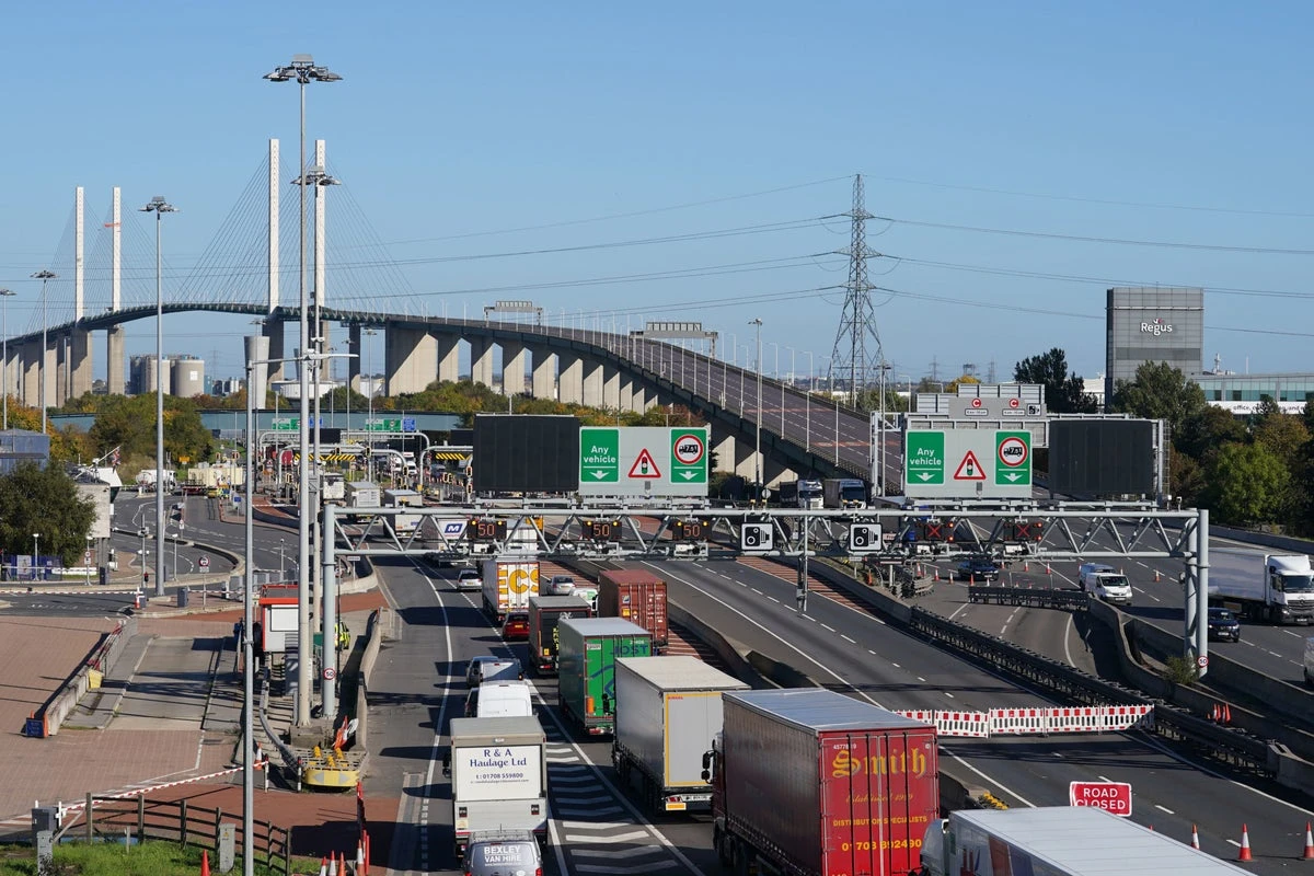 Dartford Crossing bridge closed after lorry involved in collision
