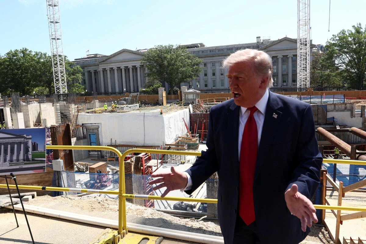 Trump takes hammer and saw to press in bizarre ballroom gaggle