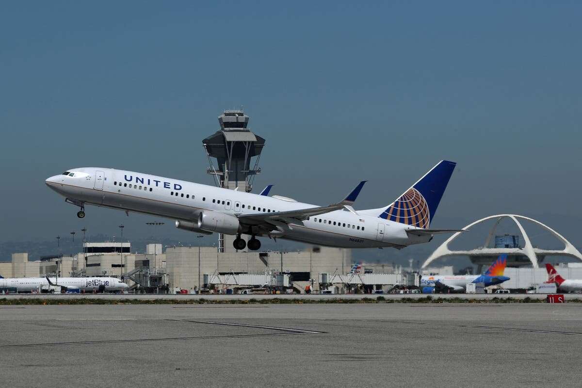 Traveler claims United staffer refused to serve him because he’s gay