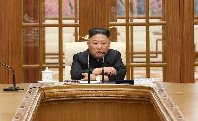 Kim Jong-un looks noticeably slimmer, prompts speculation about health