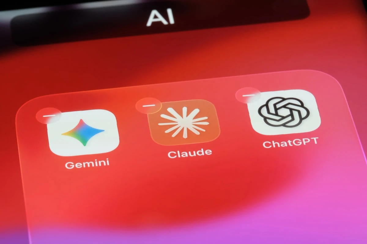 Claude users hit with errors as chatbot goes offline