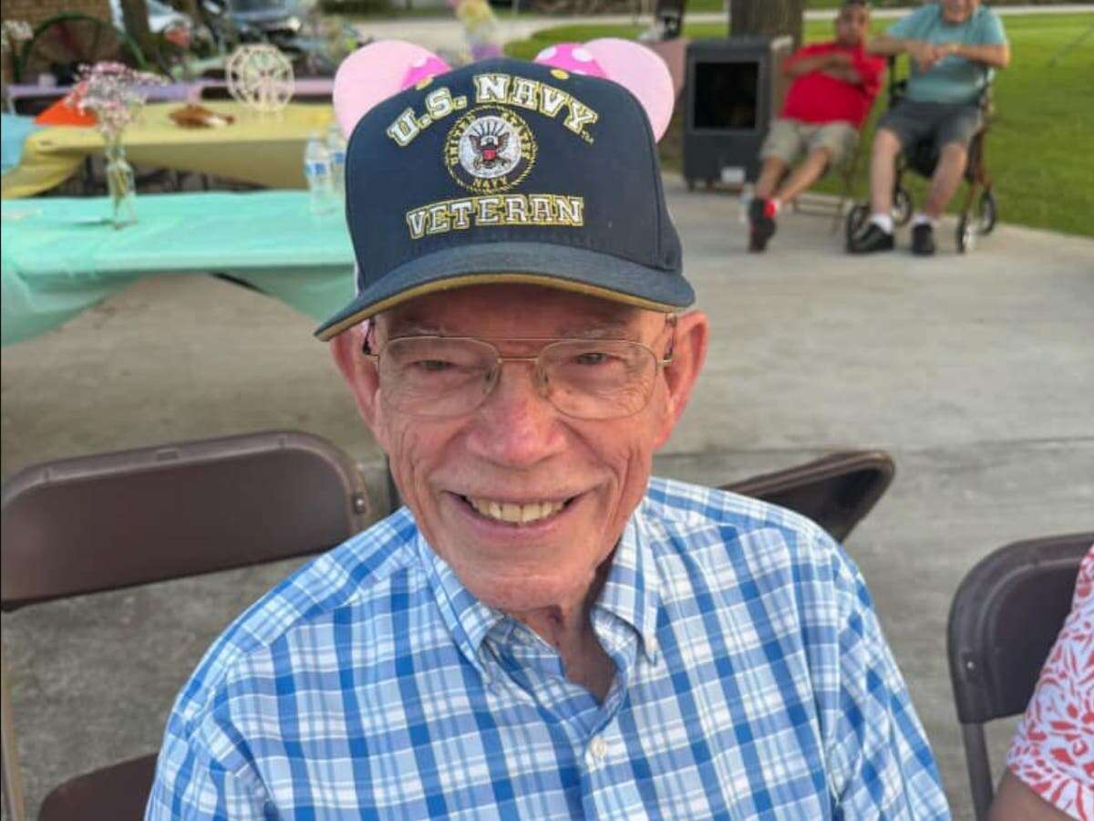 90-year-old veteran shot and killed during Houston carjacking