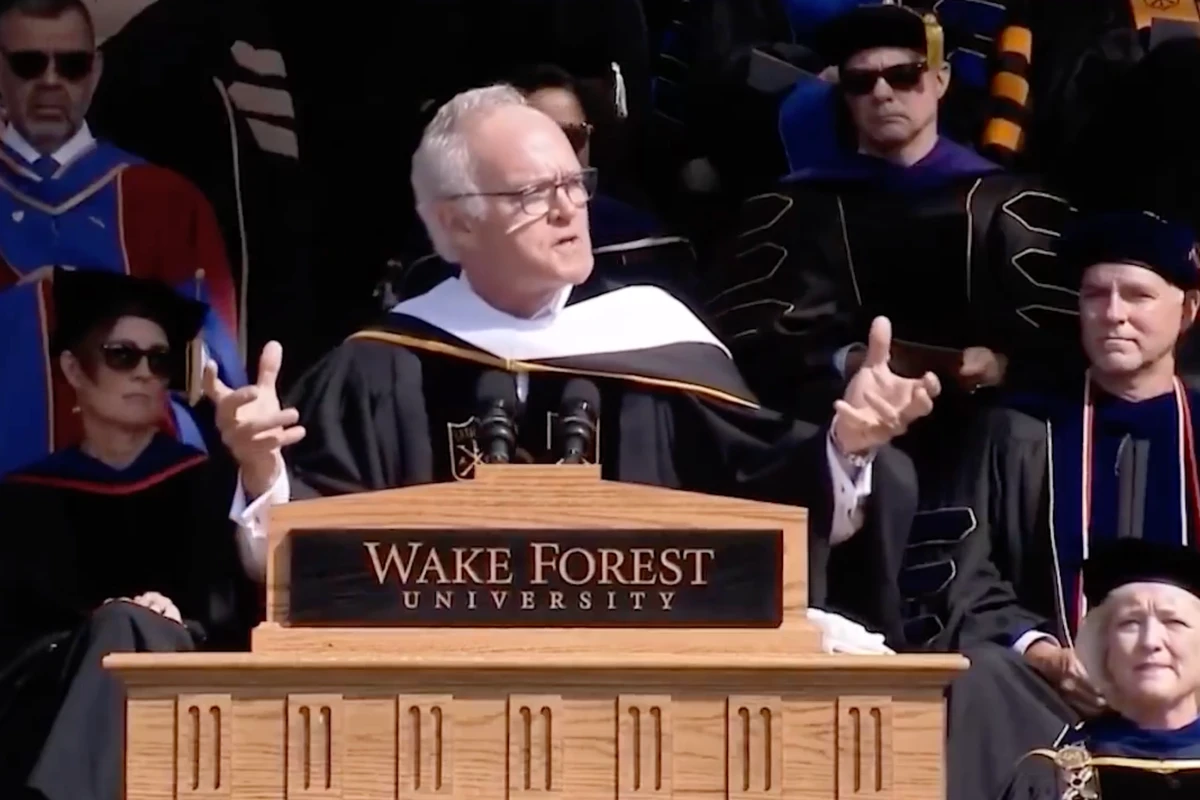 CBS anchor Scott Pelley tears into Trump in fiery commencement speech