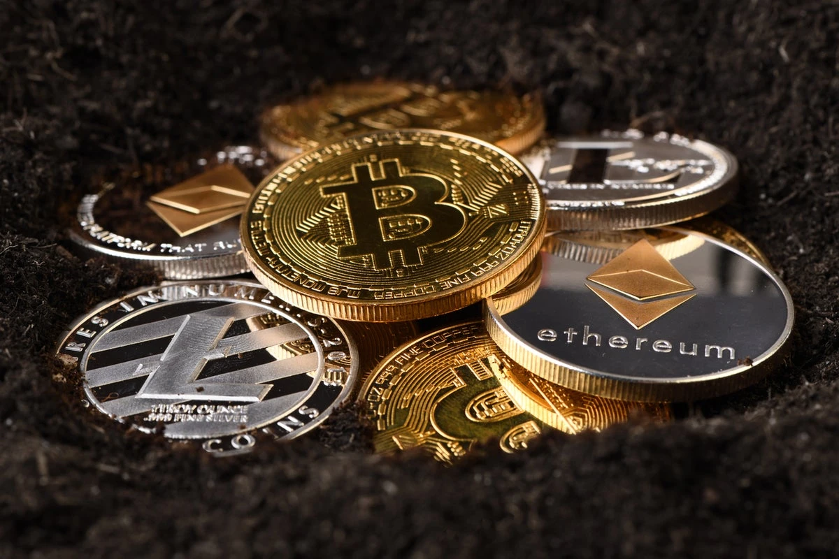 Crypto owner robbed of $6.5m by men posing as delivery drivers, report