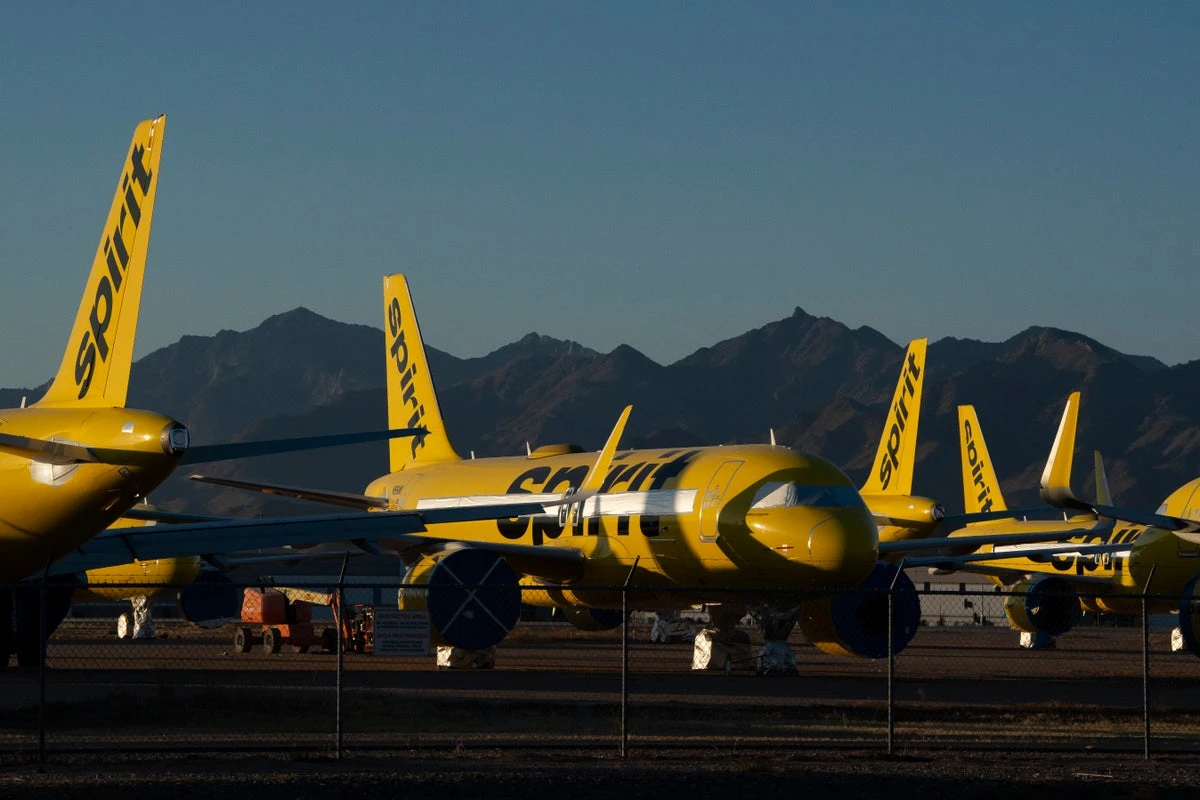 Spirit workers sue for pay and benefits following abrupt shutdown