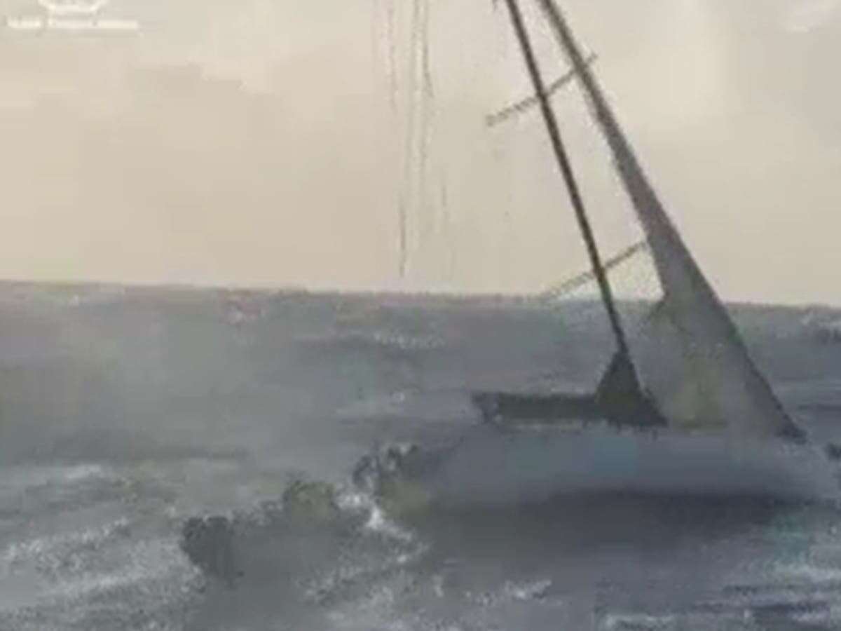 Two rescued from yacht stranded off Australian coast in 90kmph storm