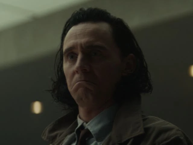 Popular Tom Hiddleston image was photoshopped into Loki episode 2