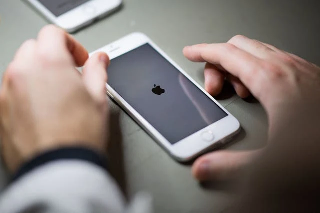 WiFi bug means iPhone will break if you join strangely named network
