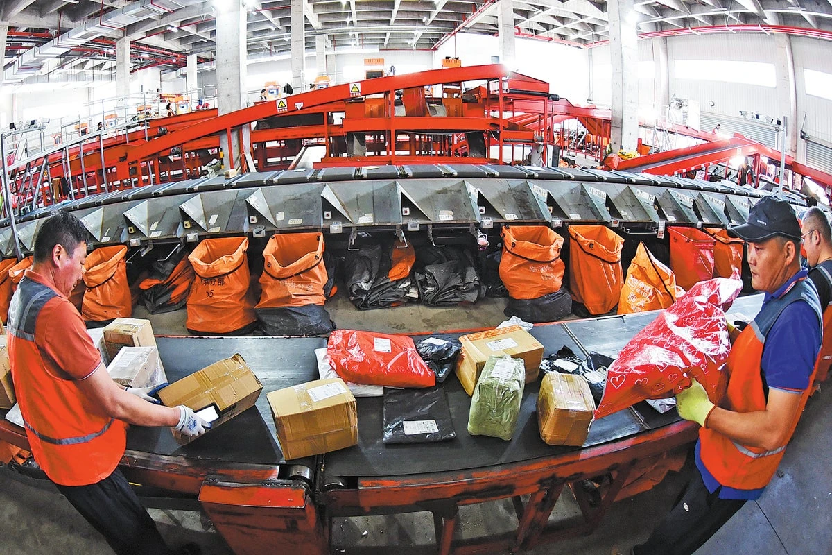 Midyear shopping festival shows robust purchasing power