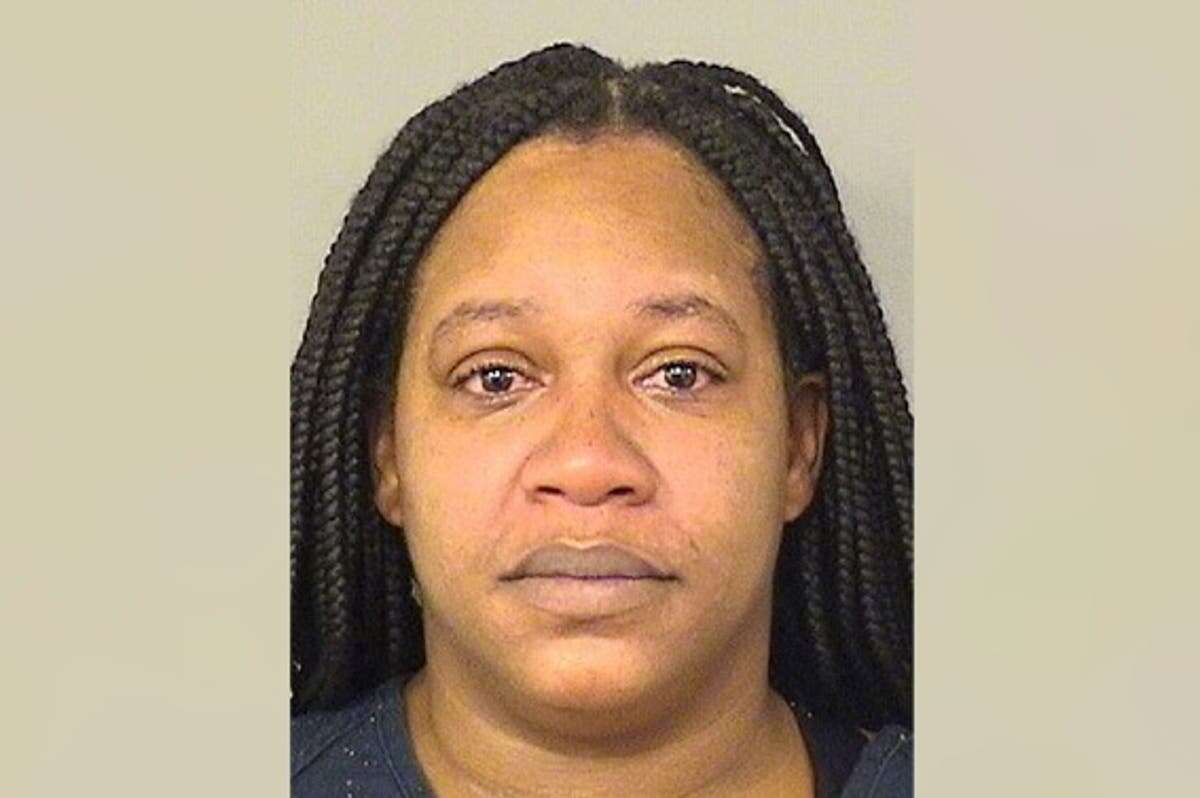 Woman punched a child in the face for giving wrong homework answers