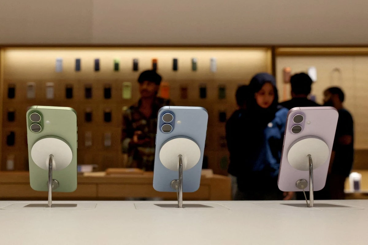 More than a billion fake Apple accounts are being made each year