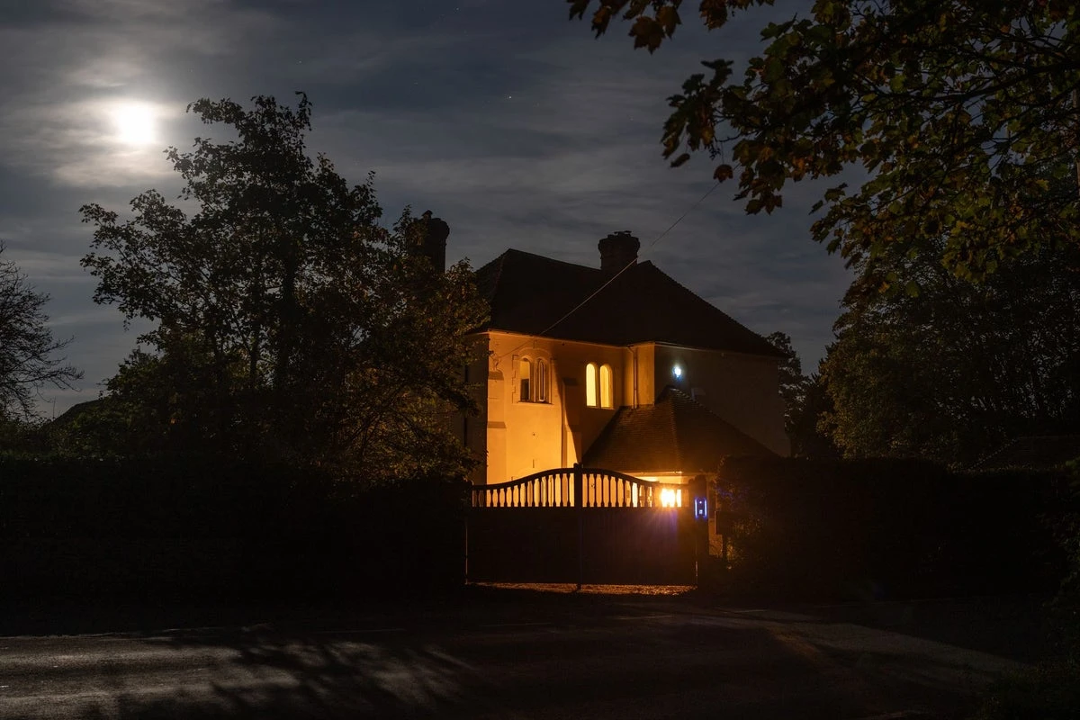 Study of sound explains why we find ‘haunted’ buildings unsettling