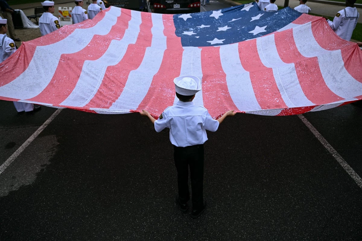 The history of Memorial Day dating back to the 1800s