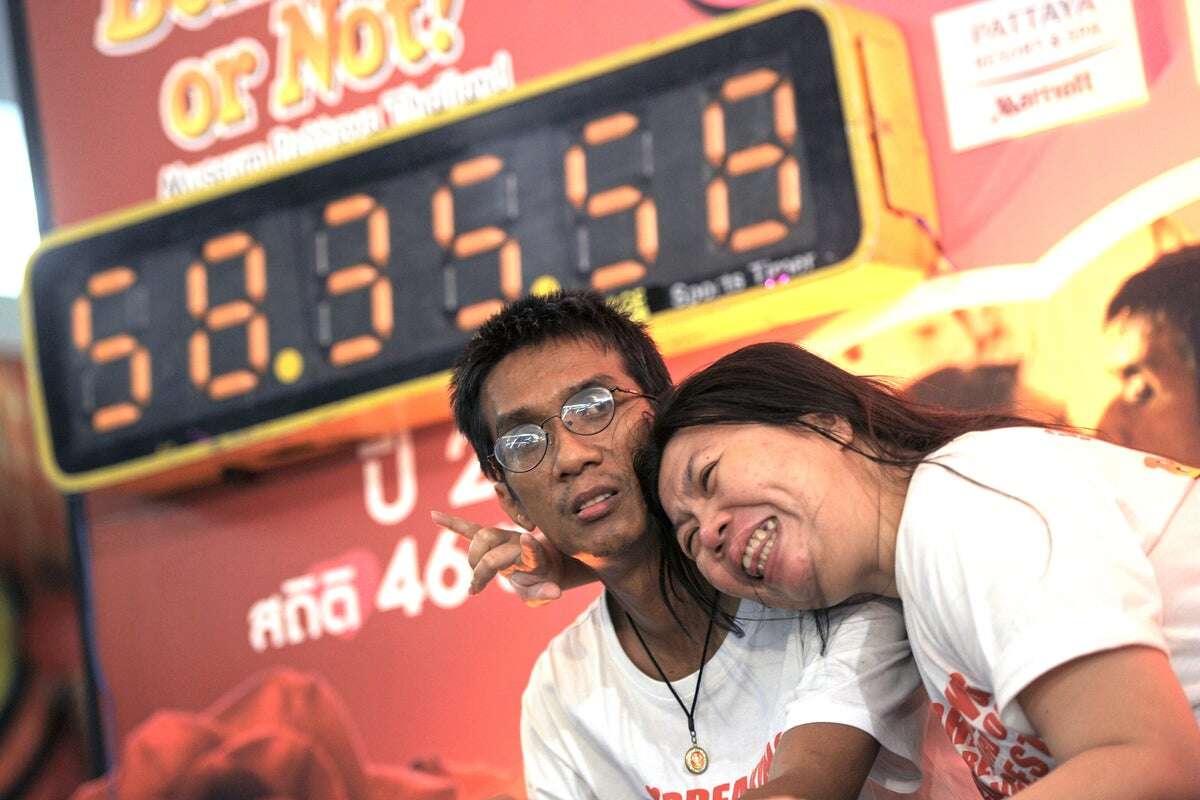 Thai couple who set world record for longest kiss have now separated