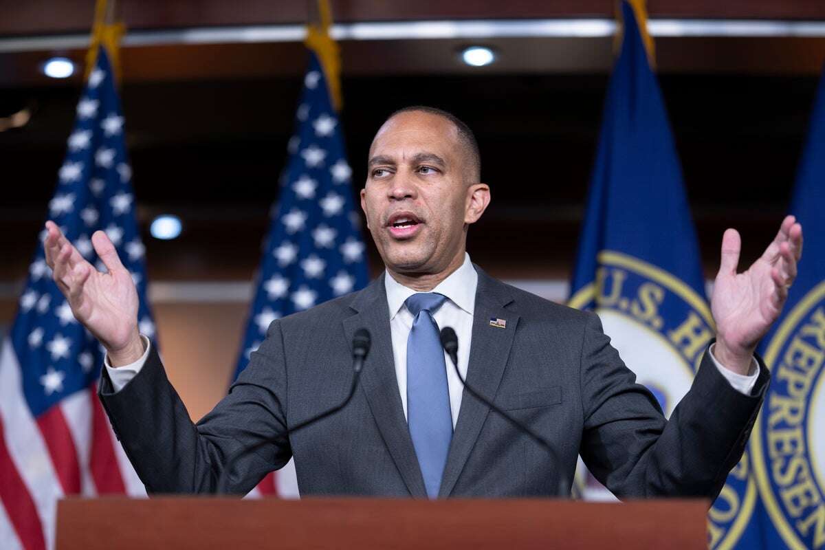 CNN grills Hakeem Jeffries over halting GOP agenda