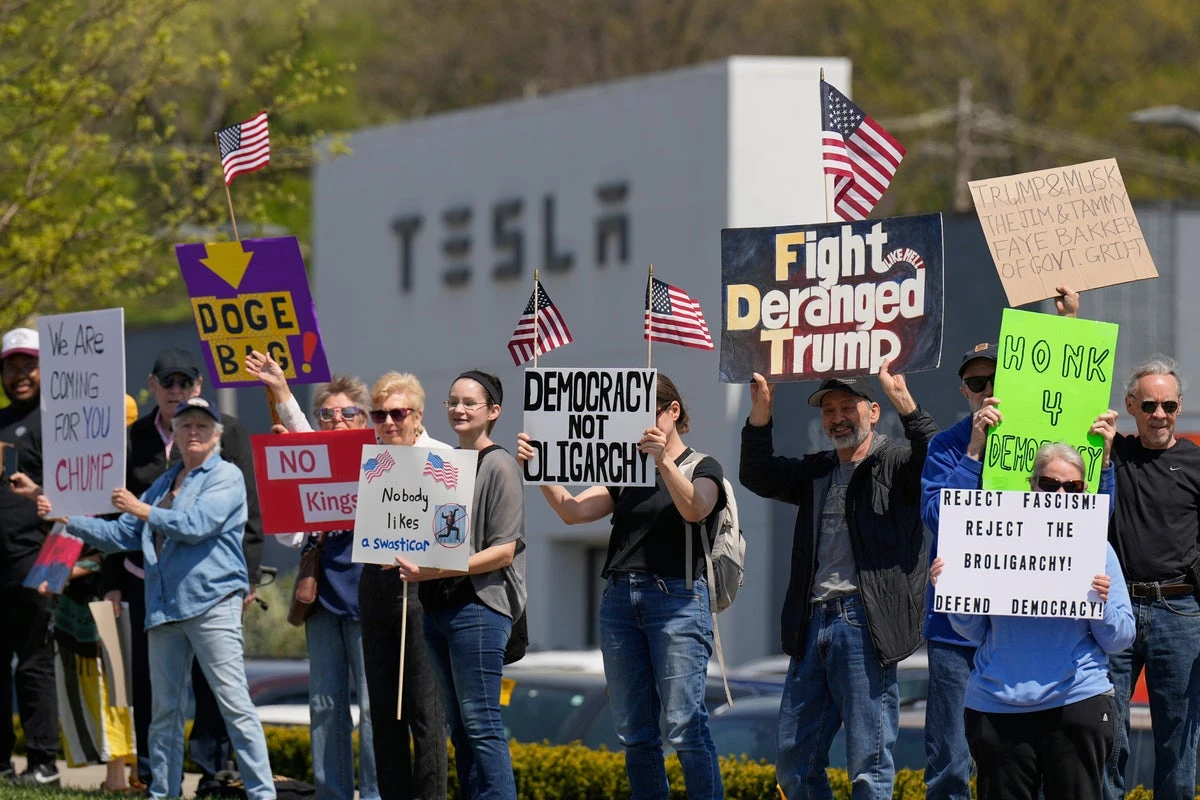 Tesla suffers revenue and profit plunge while Musk runs DOGE or Trump