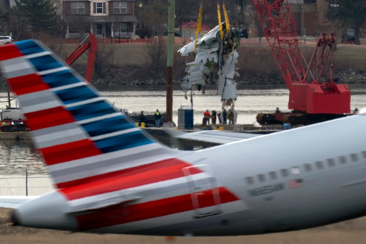 Family of Reagan National plane crash victim files federal lawsuit