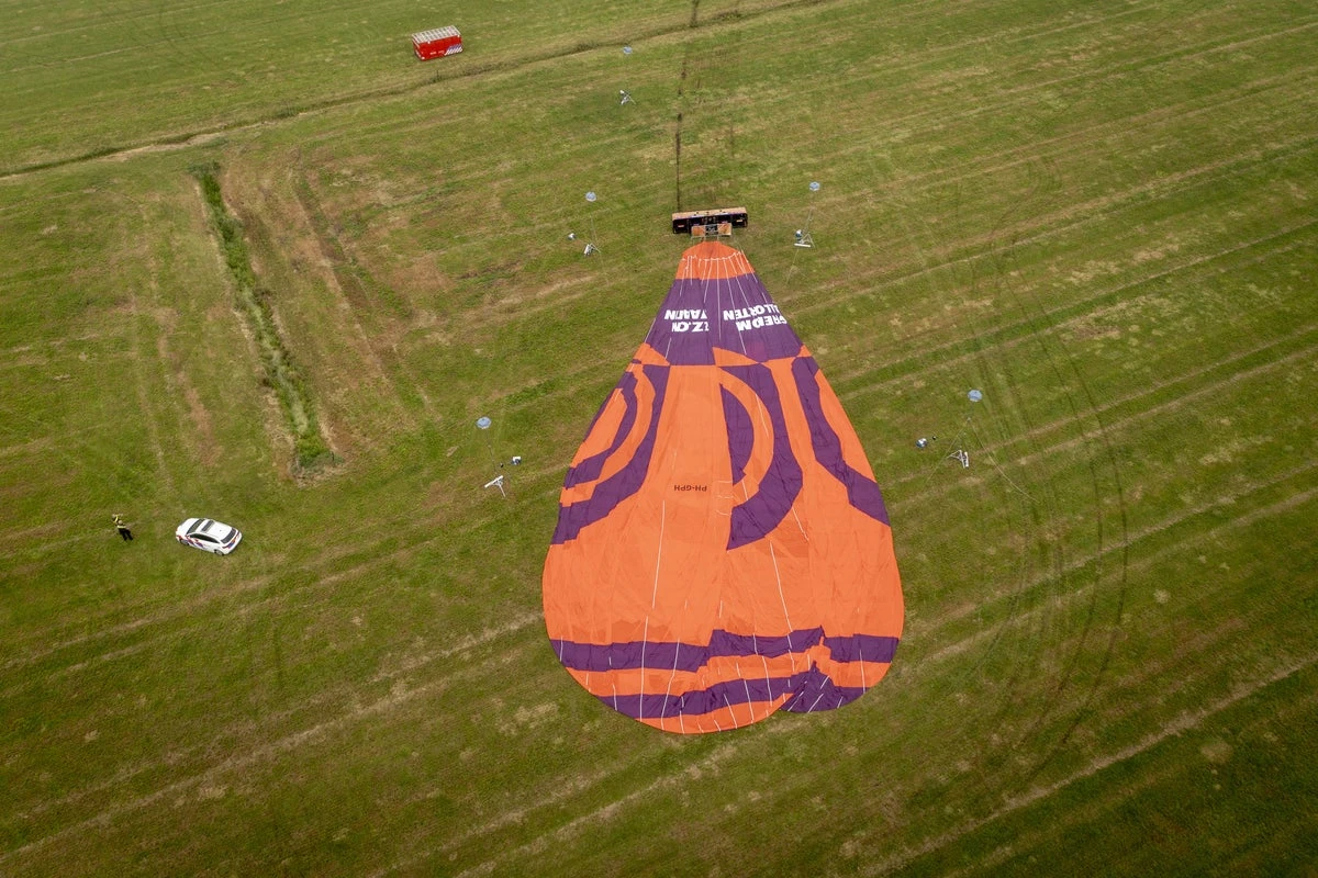 One dead after hot air balloon carrying 34 crashes in Netherlands