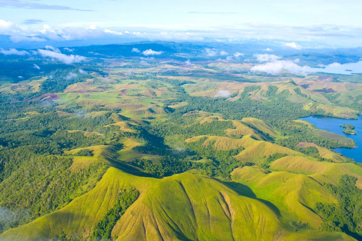 US tsunami verdict issued after earthquake strikes Papua New Guinea