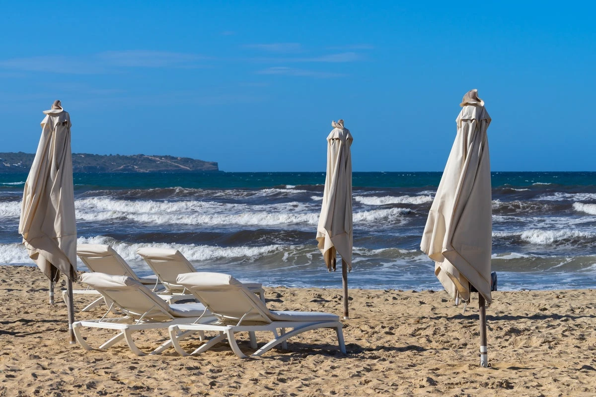 Majorca removes 1,700 sun loungers from beaches after protests