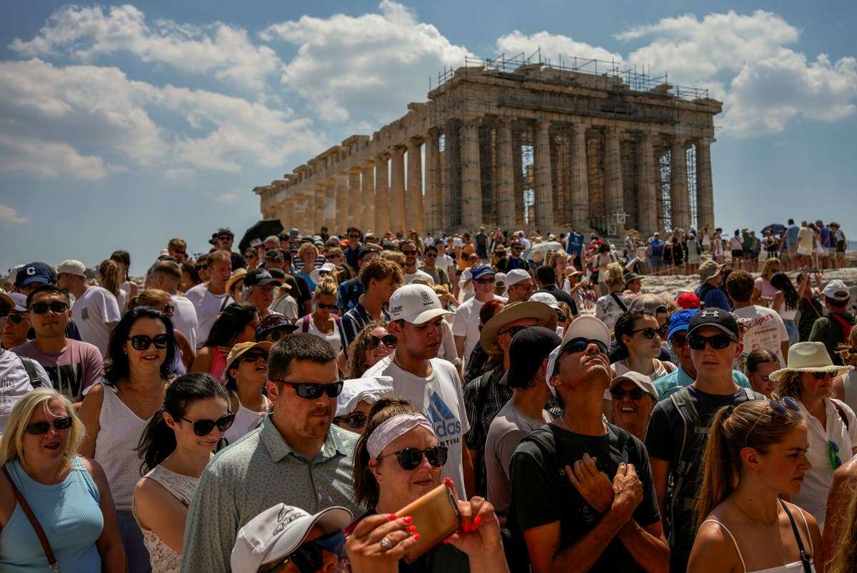 Holiday warning as Greece told it must change its tourism model