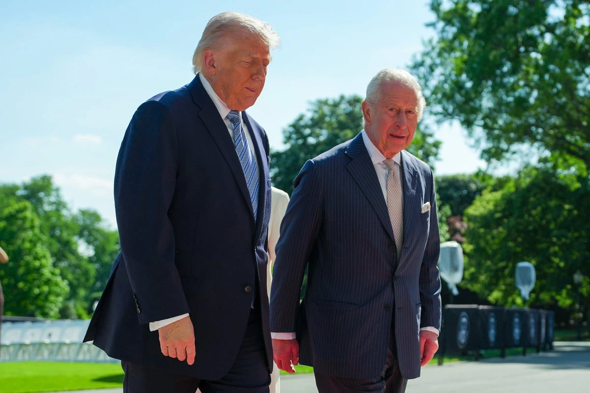 Watch live: King and Queen given ceremonial welcome at White House