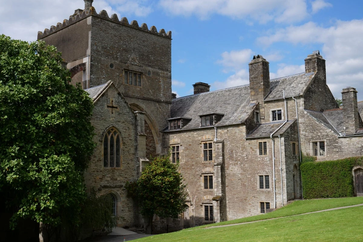 National Trust to cut hundreds of jobs amid national insurance hikes