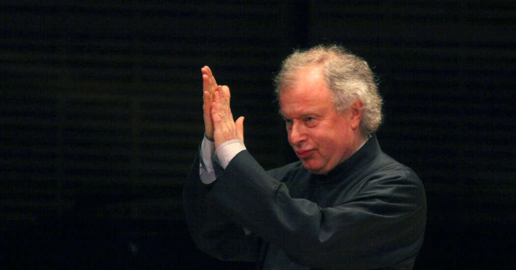 Dismayed by Trump, the Star Pianist András Schiff Boycotts the U.S.