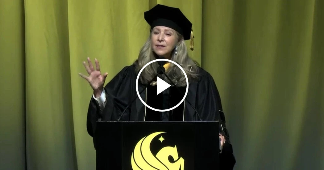 U.C.F. Students Boo Commencement Speaker for A.I. Comments