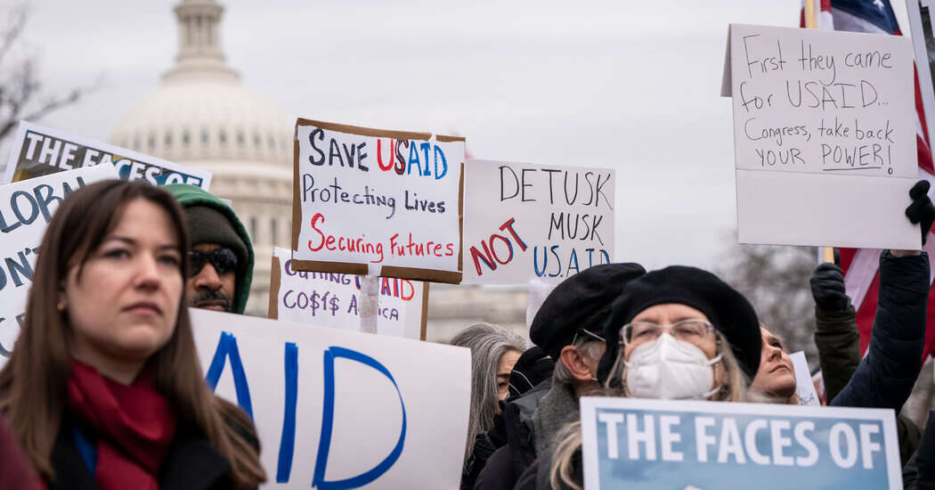 Trump Team Finds Loophole to Defy Spirit of Court Orders Blocking Spending Freezes