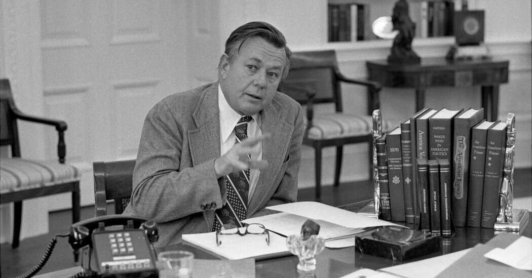 Stuart Spencer, Political Pioneer Who Helped Propel Reagan’s Rise, Dies at 97