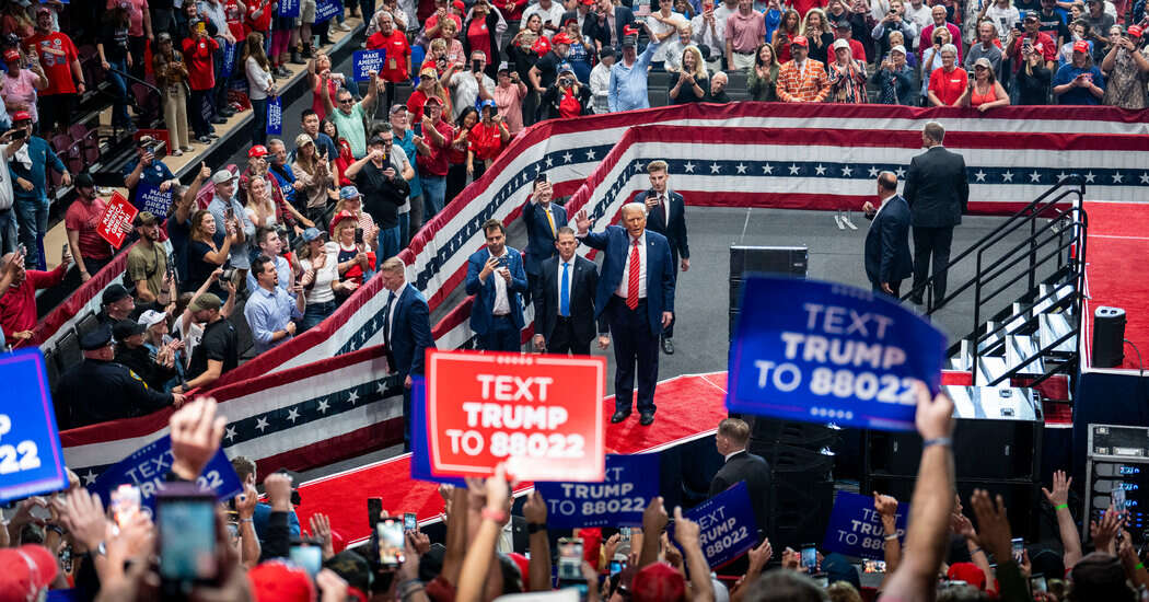 Trump, Preparing to Challenge the Results, Puts His 2020 Playbook Into Action