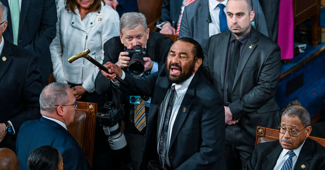 House Censures Al Green for Heckling Trump During Speech to Congress