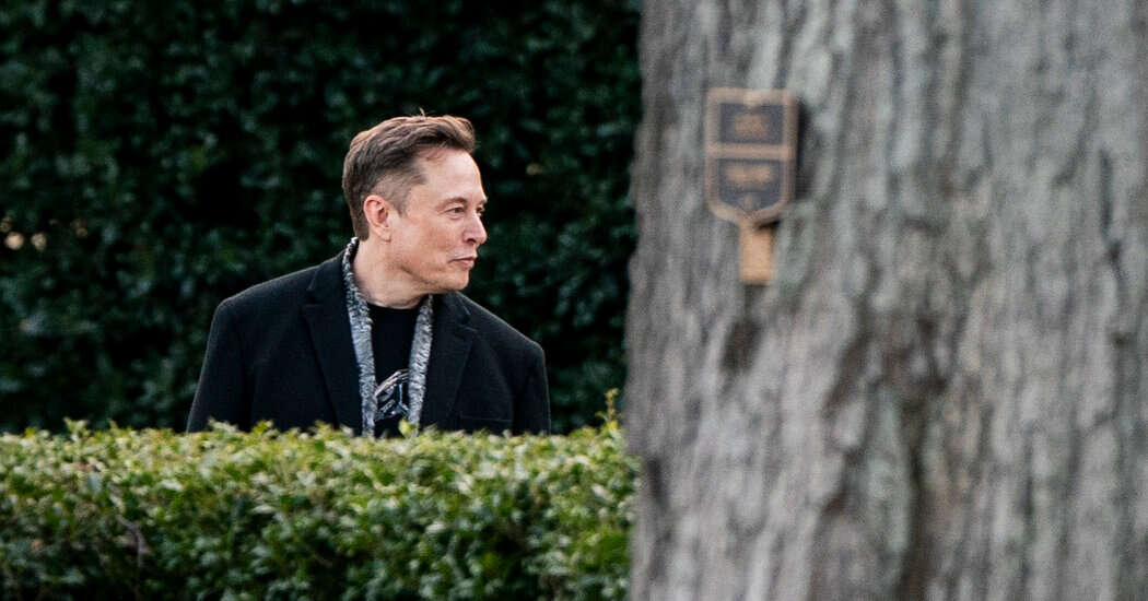 Musk Keeps His Eye on Social Security