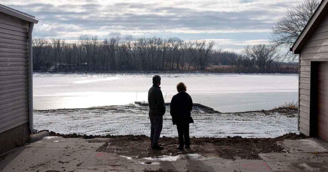 Kristi Noem Sent Troops to Border, but Not to Flood Victims in South Dakota