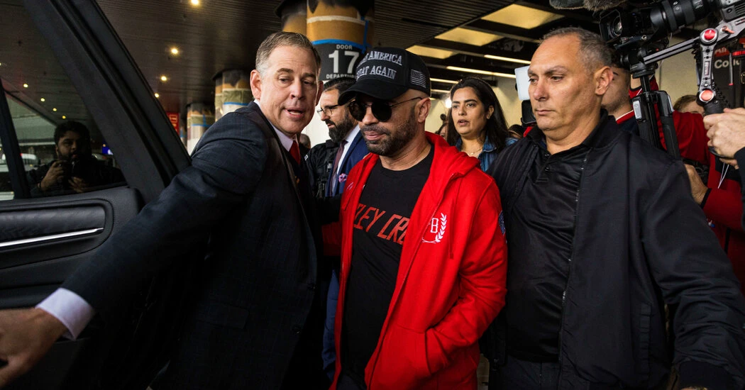 Proud Boys’ Ex-Leader Thanks Trump for Pardon at Mar-a-Lago Encounter