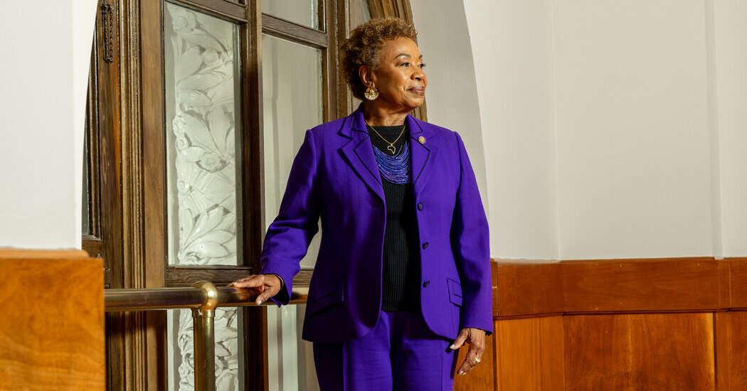 Barbara Lee, a Progressive Pillar of the House, Is Running for Oakland Mayor