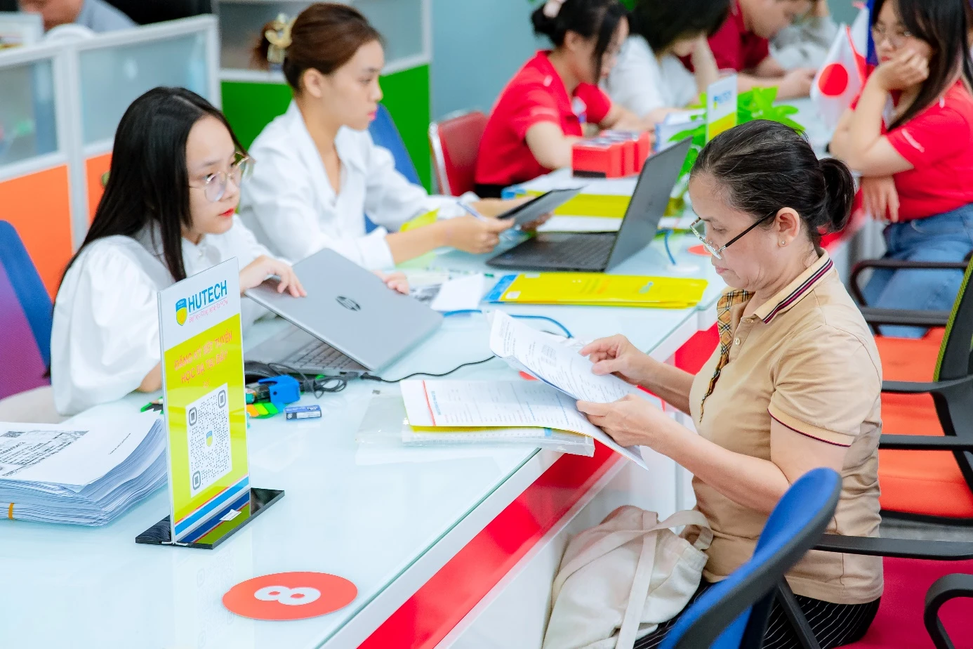 HUTECH chính thức nhận đăng ký xét tuyển học bạ năm 2024 từ 08/01