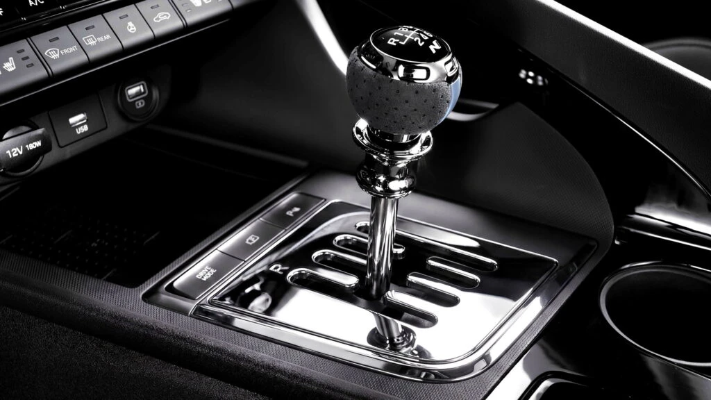 Hyundai’s New Gated Manual Patent Looks Like A Koenigsegg Idea On An Elantra Budget
