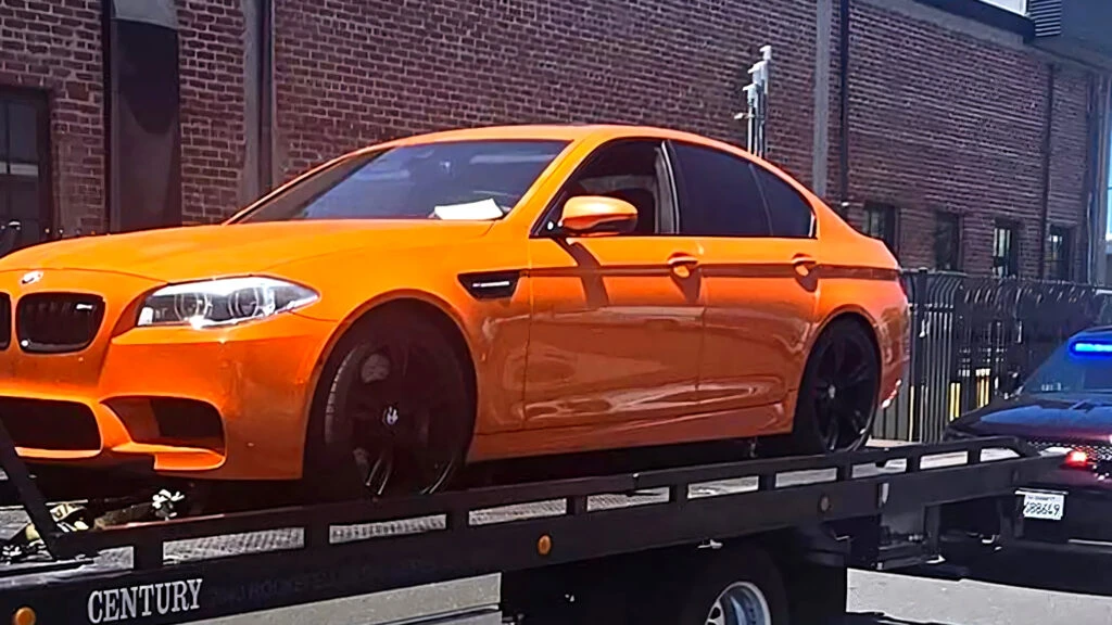 Clown Fish Orange Car Shows Color Can Be A Criminal’s Biggest Mistake