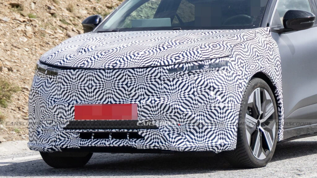 Renault’s Compact EV Will Get A Refresh Following Its Nissan Cousin