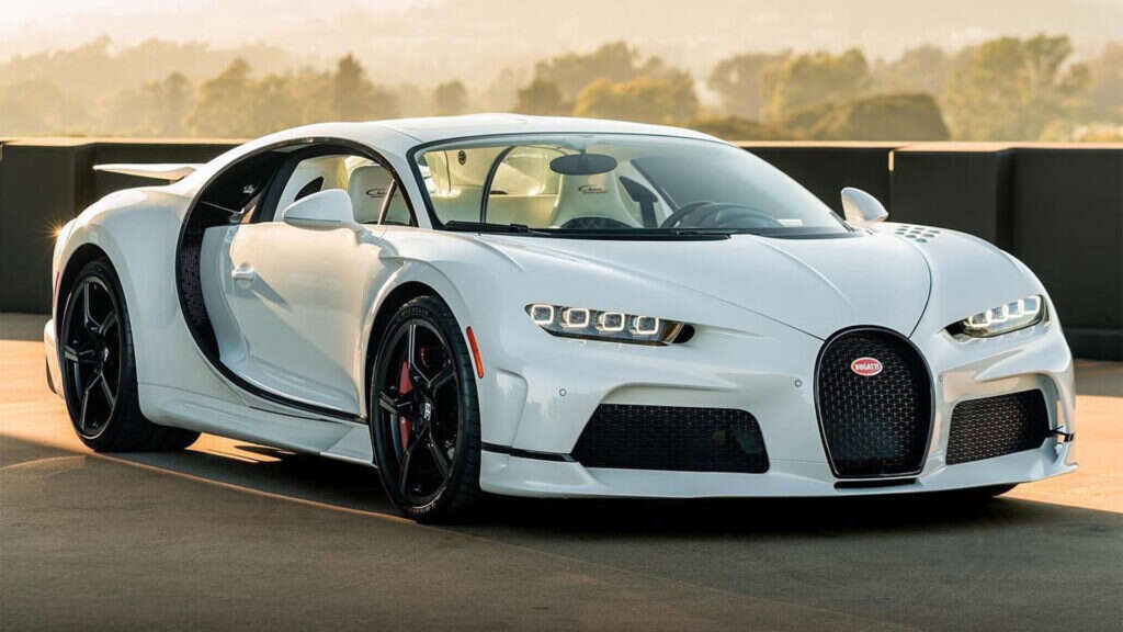 A Chiron Owner Spilled Her Drink, So Bugatti Made Her Its First Ever Cup Holder