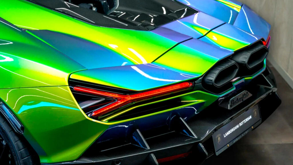 This Just Might Be Lamborghini’s Craziest Color Yet